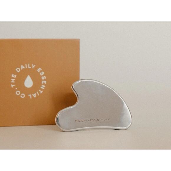 Gua Sha Facial Lifting Tool The Daily Essentials Co. Platinum Grade, Sculpting - Picture 1 of 5
